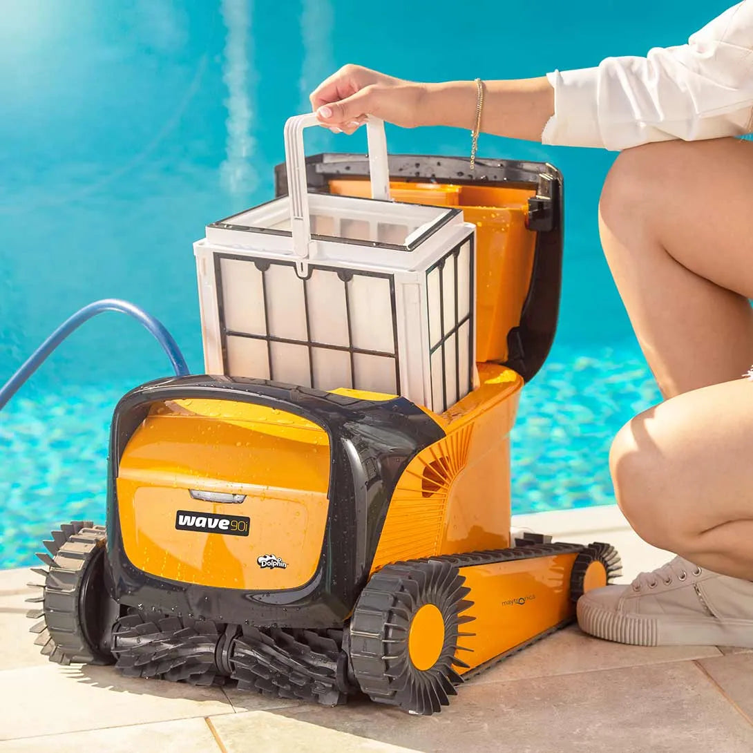 Dolphin Wave 90i Robotic Pool Cleaner