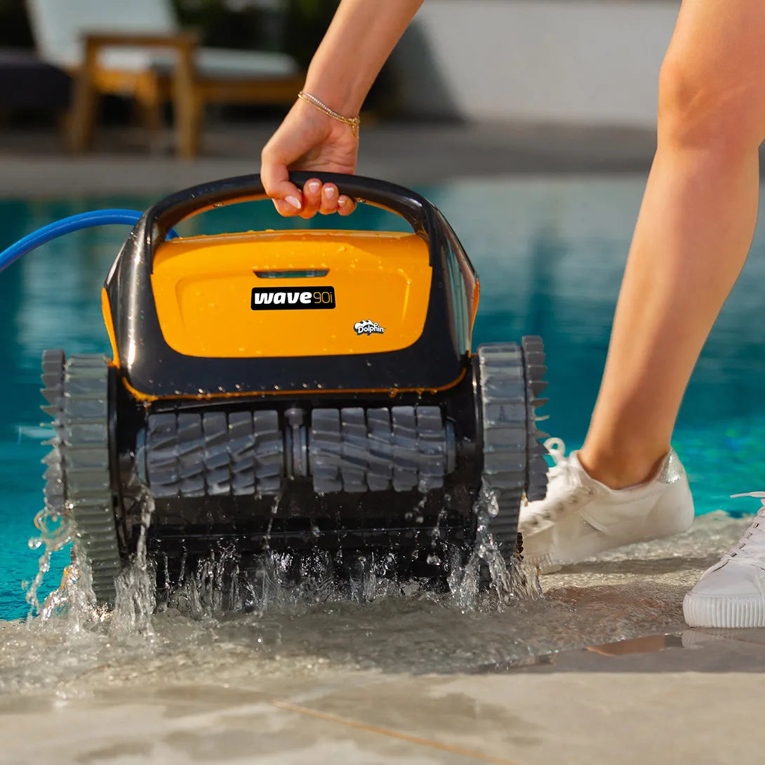 Dolphin Wave 90i Robotic Pool Cleaner