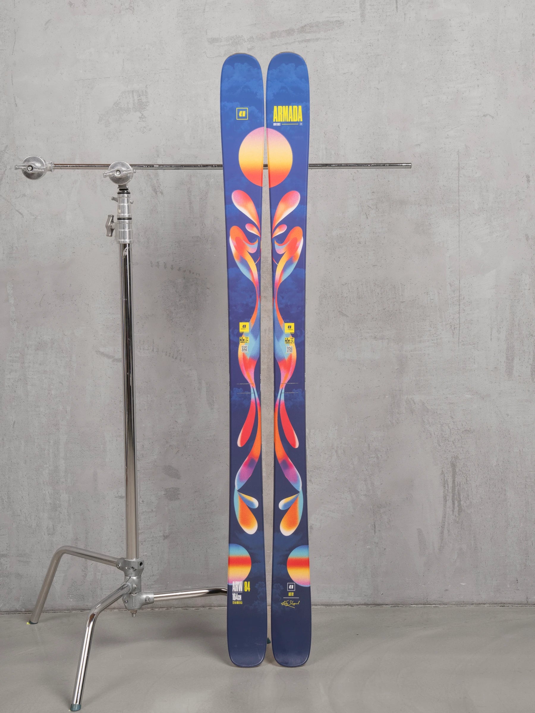 Our entry-level, all-mountain freestyle twin, the ARW 84 is intentionally built to deliver all you need in a freestyle ski with nothing you don't.