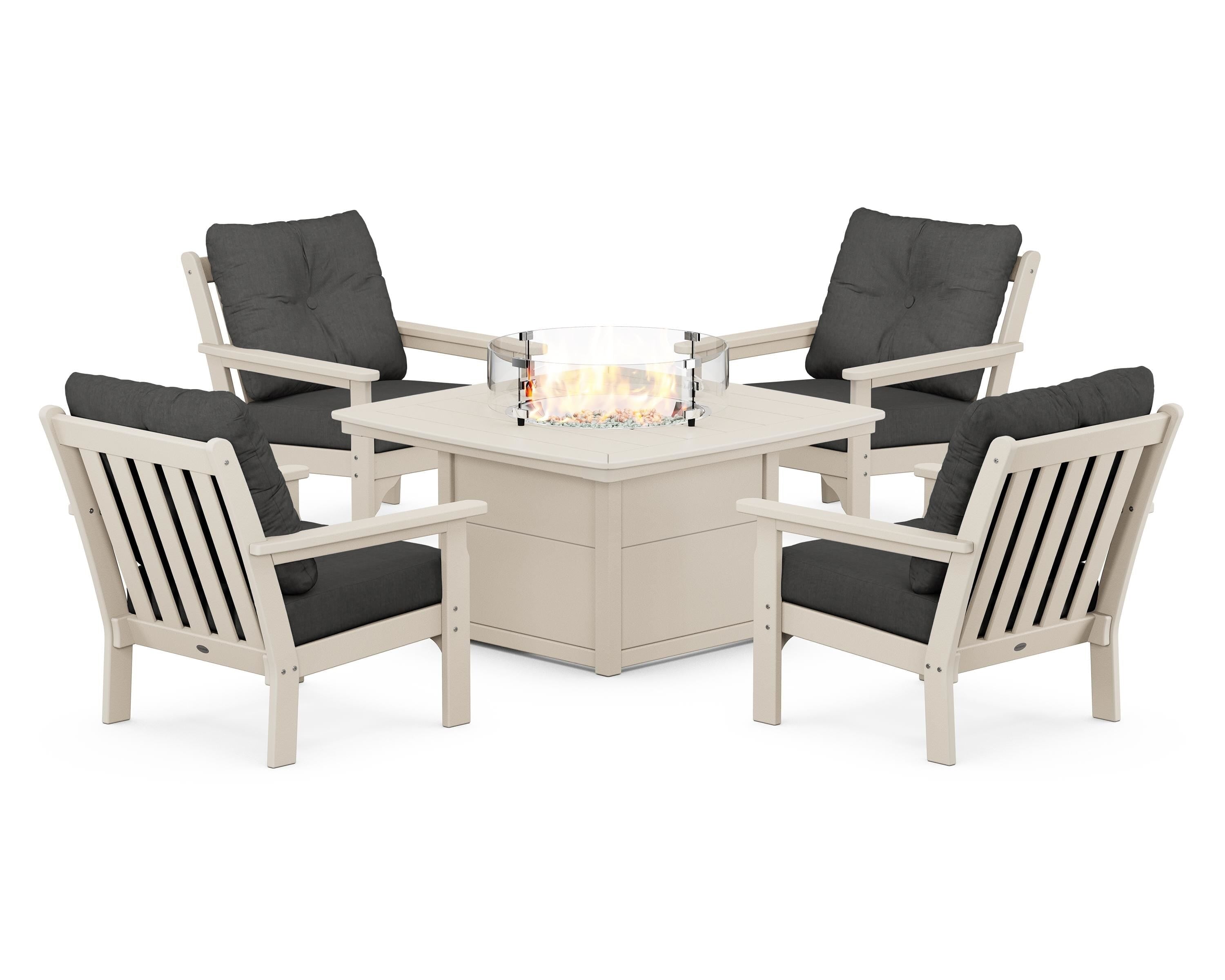 POLYWOOD Vineyard 5-Piece Conversation Set with Fire Pit Table in Sand / Spectrum Carbon