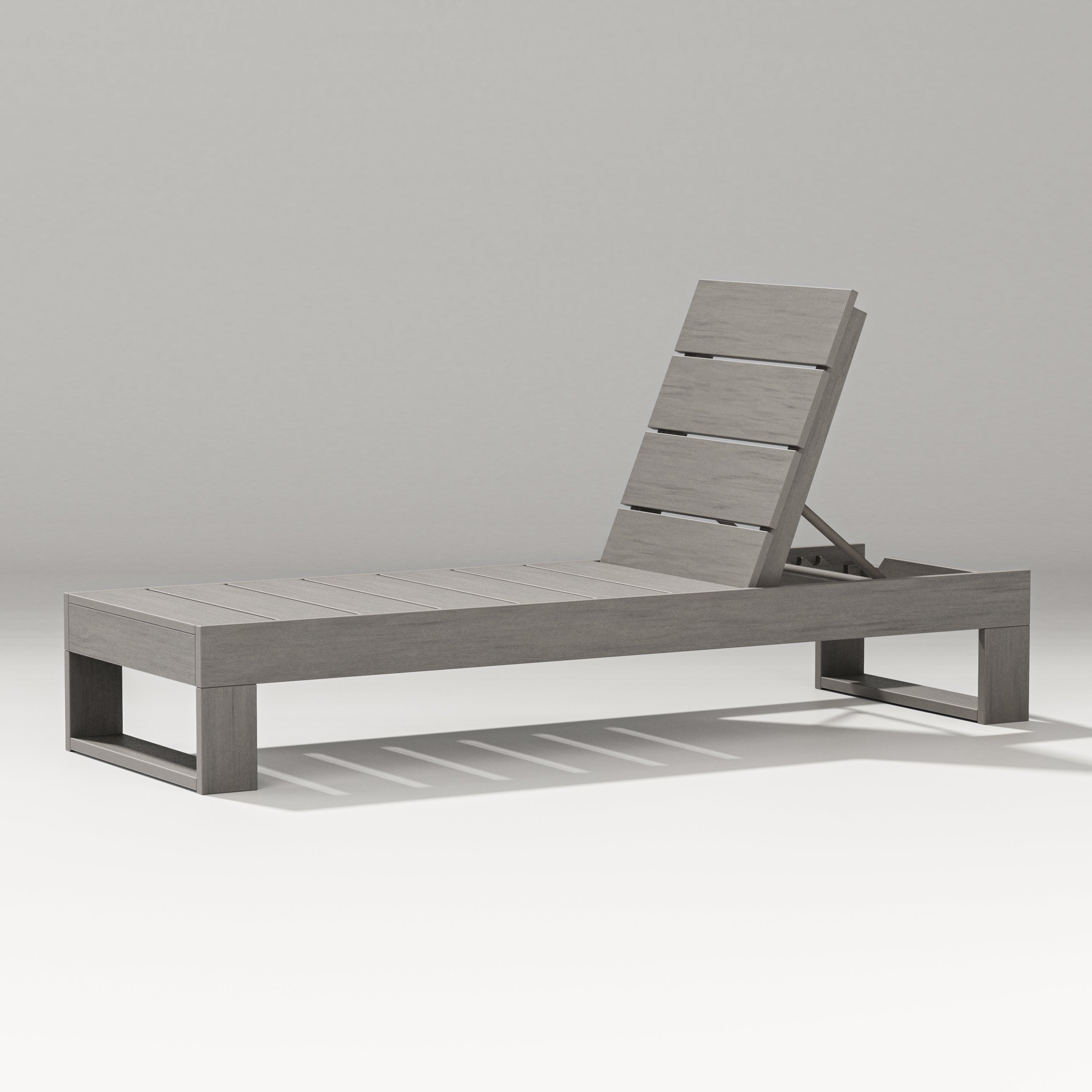 PW Designer Series Latitude Chaise Lounge in Driftwood