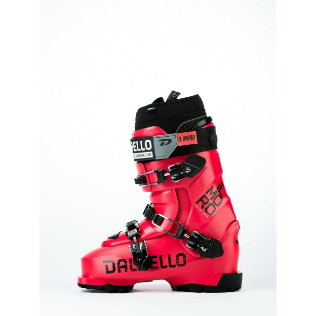 The Il Moro 110 GW for advanced park and pipe shredders comes with the needed touch of style.