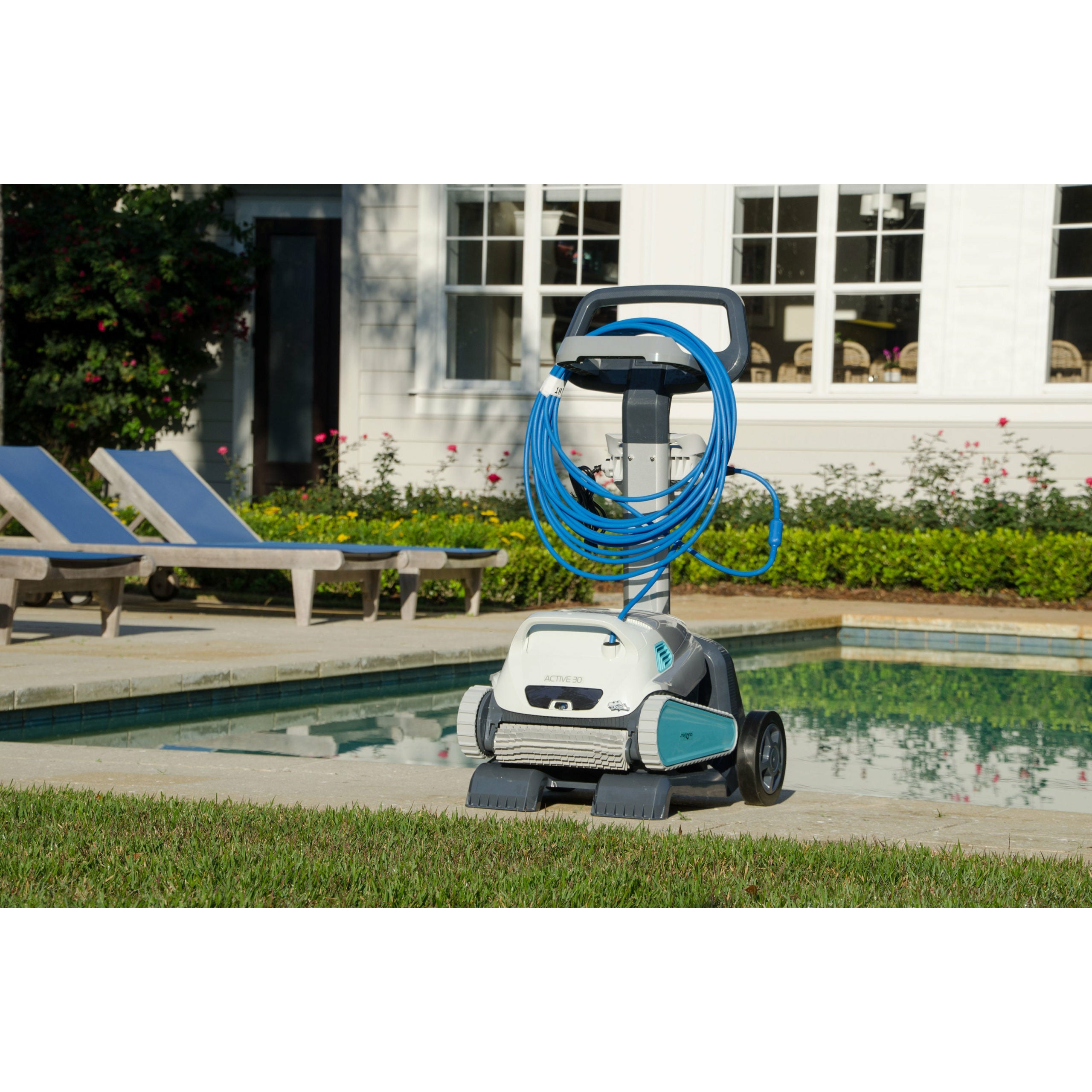 Maytronics Dolphin Active 30 Pool Cleaner