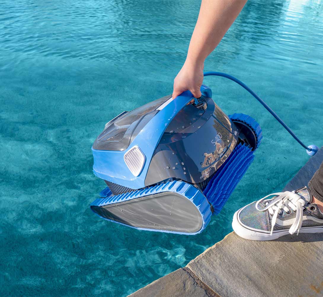 Dolphin S400 Robotic Pool Cleaner