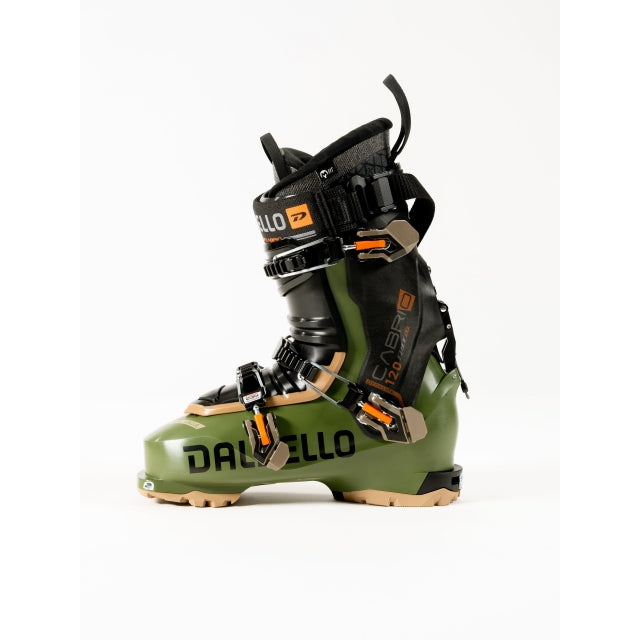 The free-touring boot for all deep snow enthusiasts who are into uphill actions, but are even bigger fans of the downhill, and who are looking for excellent fit and comfort in addition to descent performance. CABRIO LV FREE 120 2024