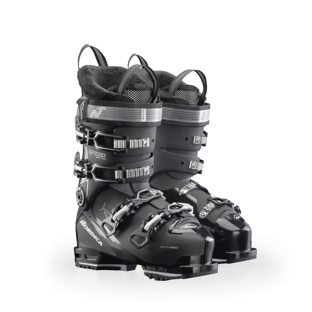 Enjoy everything the mountains have to offer with Nordica's Speedmachine 3 85 W. Inspired by decades of refinement, this legendary women's all-mountain boot has been completely redesigned for even greater comfort and performance