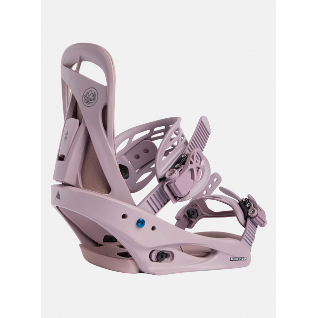 The women's Burton Citizen Re:Flex Snowboard Bindings blend performance and comfort that riders of all abilities can appreciate. Its lightweight design includes FullBED cushioning to absorb shock, reduce fatigue, and keep you riding longer.