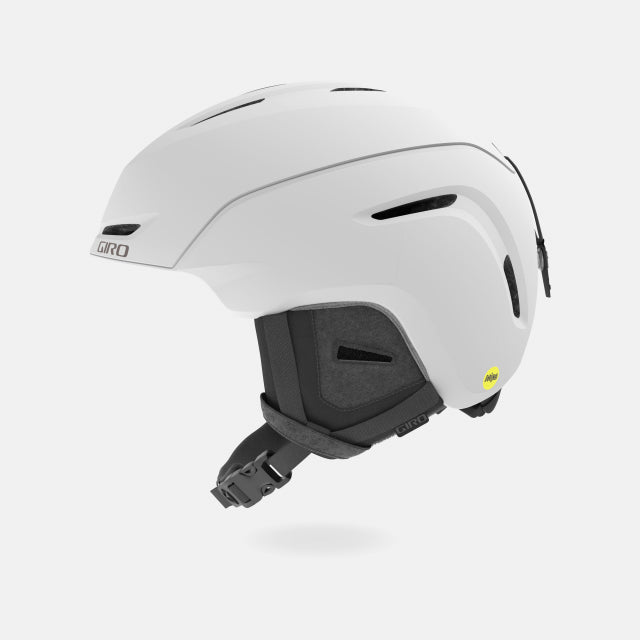 Redefined and reloaded, you'll appreciate the sleek aesthetic of the hidden EPS foam on the Women's Avera MIPS helmet as well as the beveled detail on the venting slider, so it can be adjusted easily while wearing mittens or gloves.