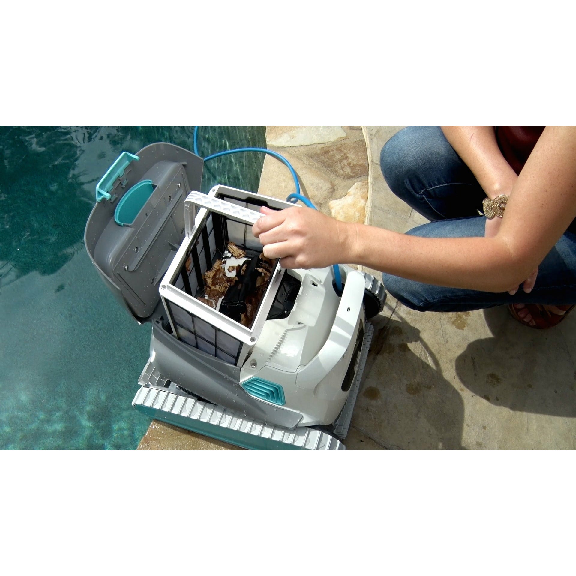 Maytronics Dolphin Active 30 Pool Cleaner